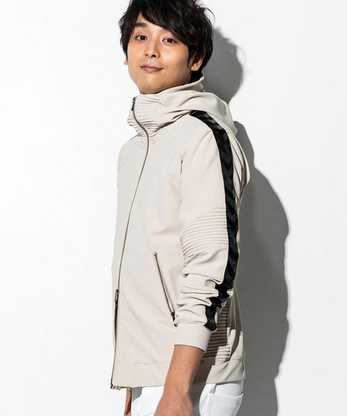 hummel(ヒュンメル)の「hummel(ヒュンメル)カルゼフーディー(マウンテンパーカー・メンズ・ホワイト/ブラック/ベージュ・SMALL/MEDIUM/LARGE)」の4枚目の写真