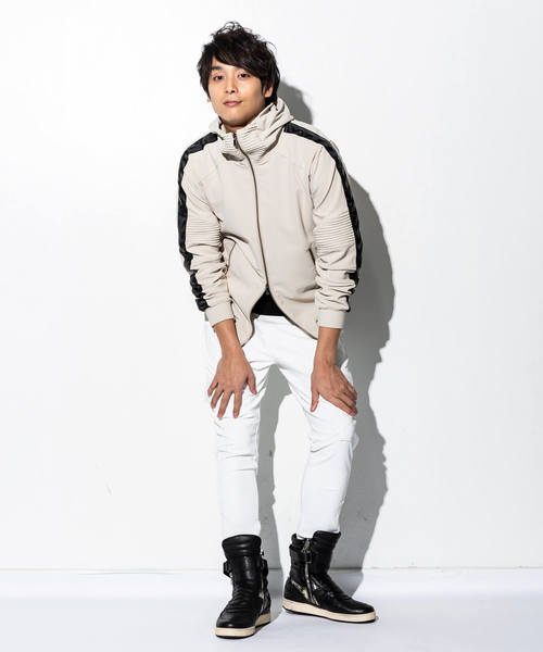 hummel(ヒュンメル)の「hummel(ヒュンメル)カルゼフーディー(マウンテンパーカー・メンズ・ホワイト/ブラック/ベージュ・SMALL/MEDIUM/LARGE)」の11枚目の写真