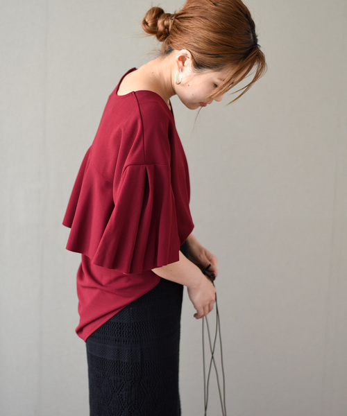 LHELBIE(レルビエ)の「バックフリルハーフスリーブVネックプルオーバー(Tシャツ/カットソー・レディース・ブラック/オフホワイト/キャメル/ワイン・M)」の15枚目の写真