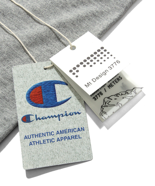 URBAN RESEARCH DOORS MENS（アーバンリサーチ ドアーズ メンズ）の「MtDesign3776 x Champion　別注H/S T-SHIRTS WITH POCKET（Tシャツ/カットソー・メンズ・オフホワイト/ブラック/グレー・SMALL/MEDIUM/LARGE）」の10枚目の写真