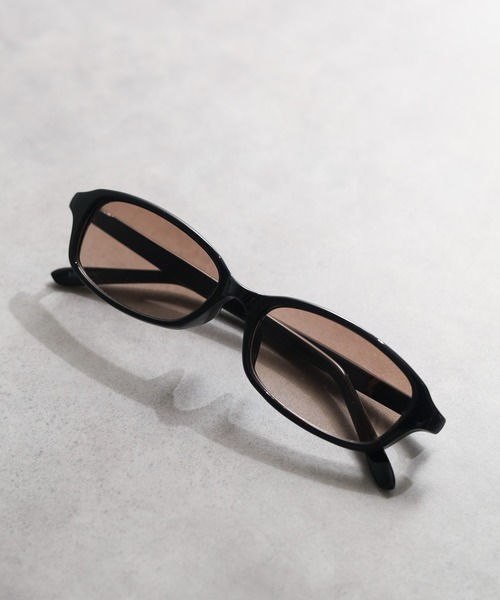 B.I.D.（ビーアイディー）の「スクエアフレームファッショングラス（メガネ・レディース・ブラウン系その他/ブラウン/クリア/グレー/グレー系/その他・FREE）」の3枚目の写真