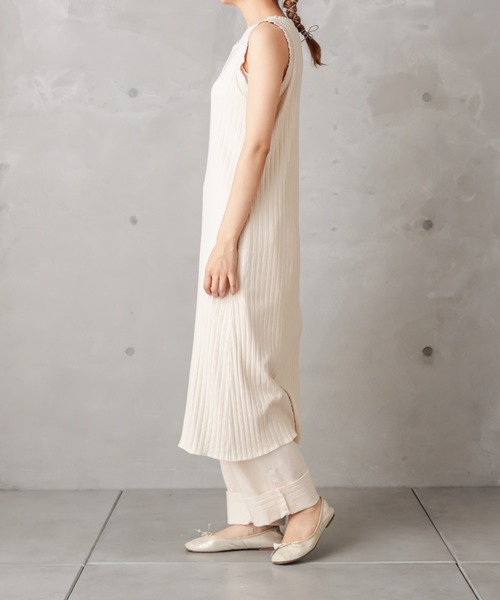 PUAL CE CIN（ピュアルセシン）の「針抜きテレコロングR（Tシャツ/カットソー・レディース・ブラック/キナリ・FREE）」の21枚目の写真