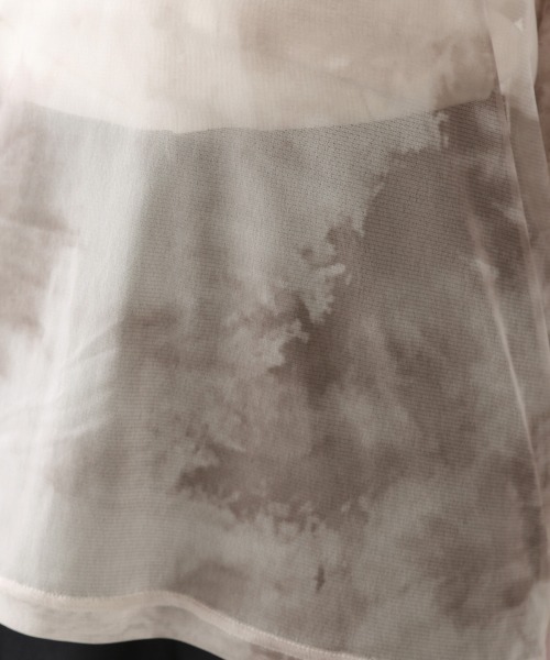 LOWRYS FARM（ローリーズファーム）の「タイダイチュールタートルＬＳ　920187（Tシャツ/カットソー・レディース・ブラック/ベージュ/グリーン・FREE）」の6枚目の写真