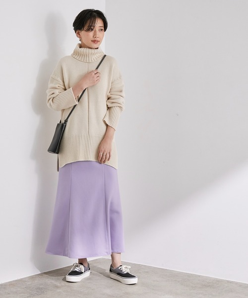 ADAM ET ROPE'（アダムエロペ）の「【一部店舗限定】バルキーニットタートルプルオーバー（ニット/セーター・レディース・グレー/イエロー/キャメル/キナリ・FREE）」の16枚目の写真