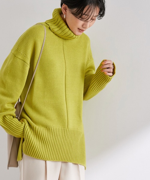 ADAM ET ROPE'（アダムエロペ）の「【一部店舗限定】バルキーニットタートルプルオーバー（ニット/セーター・レディース・グレー/イエロー/キャメル/キナリ・FREE）」の19枚目の写真