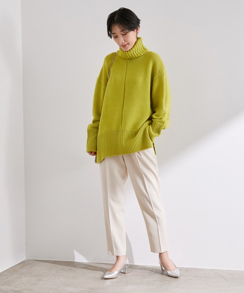 ADAM ET ROPE'（アダムエロペ）の「【一部店舗限定】バルキーニットタートルプルオーバー（ニット/セーター・レディース・グレー/イエロー/キャメル/キナリ・FREE）」の15枚目の写真