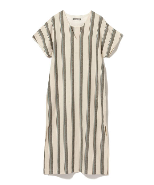 BEAMS LIGHTS（ビームスライツ）の「BEAMS LIGHTS / ストライプ Vネック ワンピース（ワンピース・レディース・ベージュ/サックスブルー・38/36）」の12枚目の写真