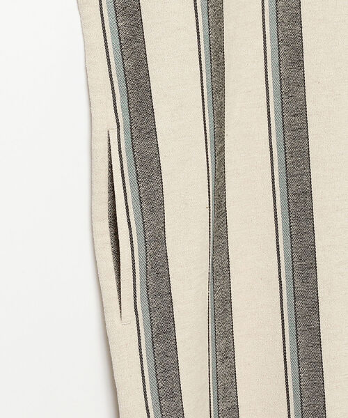 BEAMS LIGHTS（ビームスライツ）の「BEAMS LIGHTS / ストライプ Vネック ワンピース（ワンピース・レディース・ベージュ/サックスブルー・38/36）」の17枚目の写真