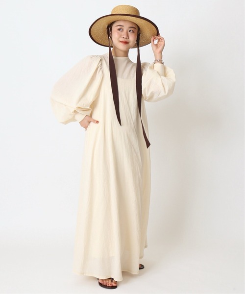 U by SPICK&SPAN（ユーバイスピックアンドスパン）の「U×MIRAI.M