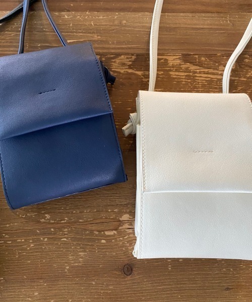 Aunt Marie's（アントマリーズ）の「2wayミニショルダーバッグ（ショルダーバッグ・レディース・ブラック/ネイビー/アイボリー・FREE）」の11枚目の写真