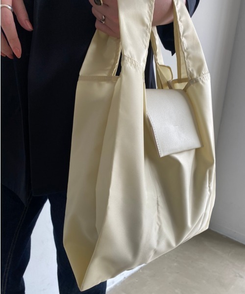 Aunt Marie's（アントマリーズ）の「2wayミニショルダーバッグ（ショルダーバッグ・レディース・ブラック/ネイビー/アイボリー・FREE）」の4枚目の写真