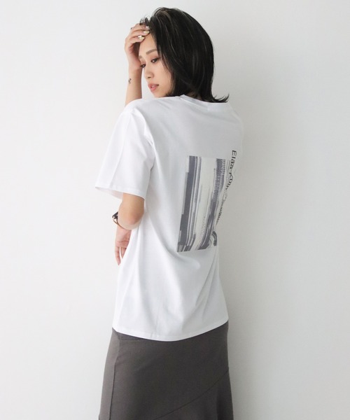 Avvenente（アベネンテ）の「【Avvenente】ニュアンス転写プリントTシャツ（Tシャツ/カットソー・レディース・ブラック/オフホワイト・M）」の22枚目の写真