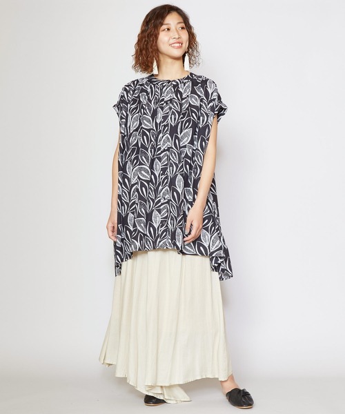 チャイハネ（チャイハネ）の「【チャイハネ】yul リーフ柄フレンチスリーブブラウス（シャツ/ブラウス・レディース・ホワイト/ブラック/レッド・FREE）」の8枚目の写真