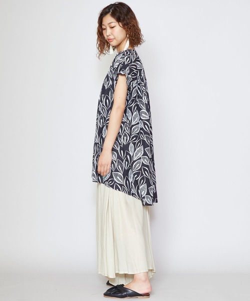 チャイハネ（チャイハネ）の「【チャイハネ】yul リーフ柄フレンチスリーブブラウス（シャツ/ブラウス・レディース・ホワイト/ブラック/レッド・FREE）」の9枚目の写真