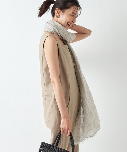 RIVE DROITE(リヴドロワ)の「ナチュラルな風合いで心地良い大判ストール ソリッドリネンストール(ストール/ショール・レディース・キャメル/ブラウン/ベージュ・FREE)」の14枚目の写真