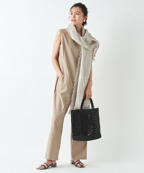 RIVE DROITE(リヴドロワ)の「ナチュラルな風合いで心地良い大判ストール ソリッドリネンストール(ストール/ショール・レディース・キャメル/ブラウン/ベージュ・FREE)」の15枚目の写真