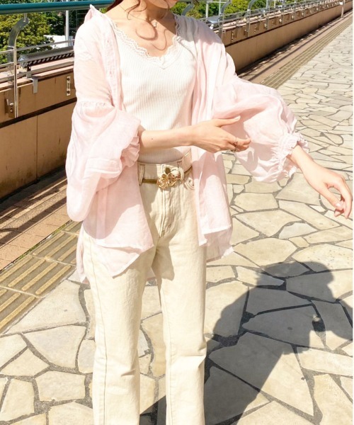 apres jour(アプレジュール)の「シアー袖ボリュームシャツ【ZOZOTOWN限定アイテム】(シャツ/ブラウス・レディース・ベビーピンク/ベージュ/オフホワイト・フリー/X-LARGE)」の16枚目の写真