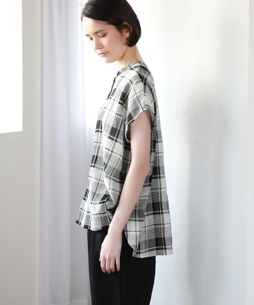 Pao de lo（パオデロ）の「チェック半袖ブラウス（シャツ/ブラウス・レディース・ベージュ系その他/ブラック系その他・9号/7号）」の3枚目の写真