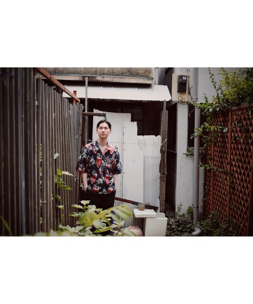 被宝園（ヒホウエン）の「精彩のアロハシャツ（シャツ/ブラウス・メンズ・ネイビー/アイボリー・FREE）」の21枚目の写真