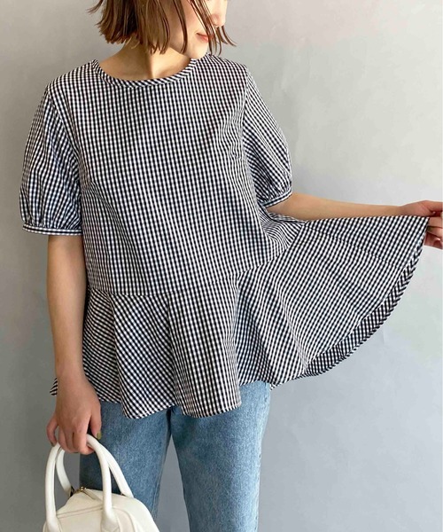 PICCIN（ピッチン）の「パフスリーブ裾フレアブラウス（シャツ/ブラウス・レディース・ブラック/ブラック系その他・M）」の2枚目の写真