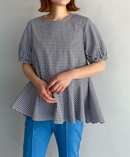 PICCIN（ピッチン）の「パフスリーブ裾フレアブラウス（シャツ/ブラウス・レディース・ブラック/ブラック系その他・M）」の3枚目の写真