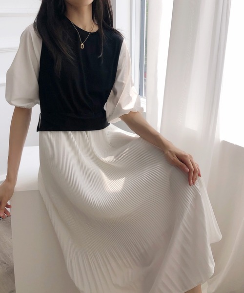 Doula Doula(ドゥーラドゥーラ)の「ドッキングプリーツマキシ丈ワンピース(ワンピース・レディース・ホワイト/ブラック/ベージュ/ネイビー・FREE)」の6枚目の写真