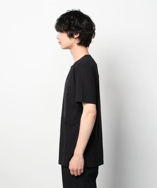 HYDROGEN(ハイドロゲン)の「《HYDROGEN/ハイドロゲン》スタッズH17半袖Tシャツ/STUDS H17 T-SHIRT(Tシャツ/カットソー・メンズ・ホワイト/ブラック・LARGE/MEDIUM/XX-LARGE/X-LARGE/SMALL)」の4枚目の写真