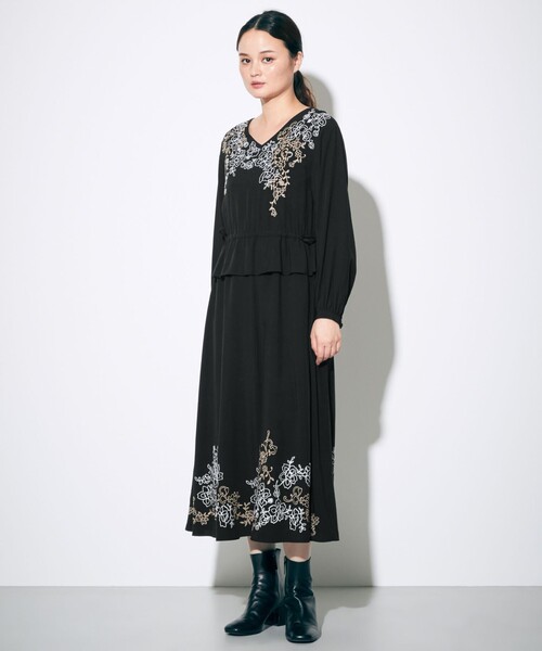 正規販売代理店 ドットプリントフラワー刺繍ワンピース ホワイト 36 21年最新海外