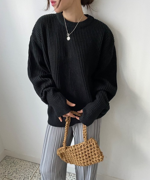 Didot.showroom(ディドット ショールーム)の「サムホールアームウォーマーリブニットトップス(ニット/セーター・レディース・ブラック/ベージュ/ブラウン/アイボリー・FREE)」の17枚目の写真
