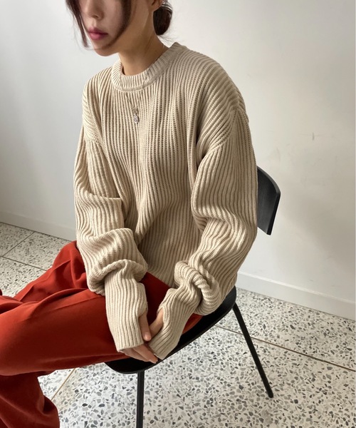 Didot.showroom(ディドット ショールーム)の「サムホールアームウォーマーリブニットトップス(ニット/セーター・レディース・ブラック/ベージュ/ブラウン/アイボリー・FREE)」の12枚目の写真