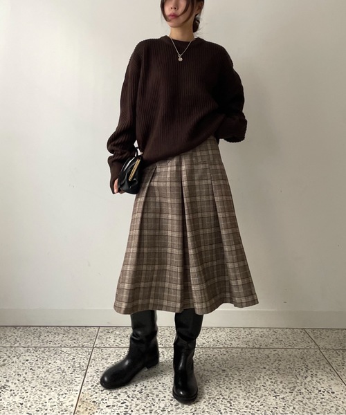 Didot.showroom(ディドット ショールーム)の「サムホールアームウォーマーリブニットトップス(ニット/セーター・レディース・ブラック/ベージュ/ブラウン/アイボリー・FREE)」の13枚目の写真