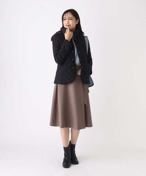 SOUP(スープ)の「◆【羽織るだけで綺麗】キルティングショートコート(フード取り外し可)(その他アウター・レディース・ブラック/ベージュ/ネイビー・11/15 /13/09/07)」の11枚目の写真