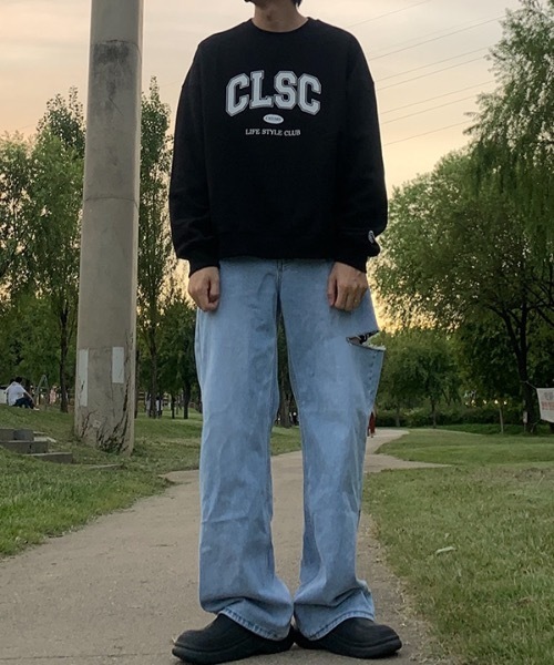 crump(クランプ)の「【crump 】CLSC アーチロゴスウェットシャツ(スウェット・レディース・ブラック/グレー/ベージュ・MEDIUM/LARGE/X-LARGE)」の4枚目の写真