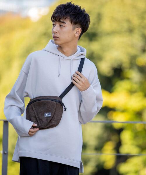 MEI（メイ）の「MEI(メイ)別注ヘリンボーンショルダーバッグ（ショルダーバッグ・メンズ・ブラック/ダークブラウン/グレー・FREE）」の6枚目の写真