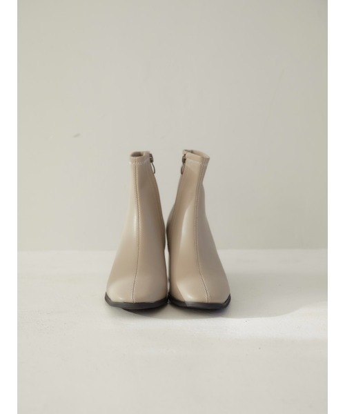 amel（エイメル）の「square toe short boots（ブーツ・レディース・ライトグレー・23.5cm/24.0cm/24.5cm/23.0cm/25.0cm）」の10枚目の写真