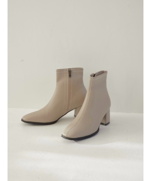 amel（エイメル）の「square toe short boots（ブーツ・レディース・ライトグレー・23.5cm/24.0cm/24.5cm/23.0cm/25.0cm）」の13枚目の写真