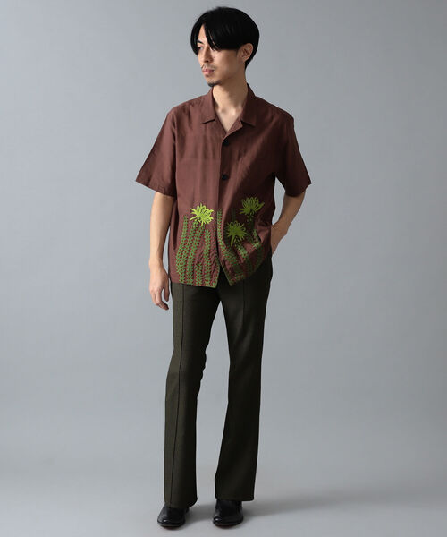 mii（ミー）の「mii × International Gallery BEAMS / 別注 CACTUS オープンカラーシャツ（シャツ/ブラウス・メンズ・ブラウン・MEDIUM/SMALL/LARGE）」の2枚目の写真