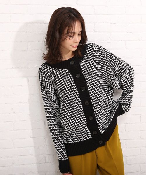 SHOO・LA・RUE（シューラルー）の「◆2WAYリンクス柄クルーカーディガン（カーディガン/ボレロ・レディース・ブラック系4/ライトイエロー系5/ブルー系4・00）」の10枚目の写真