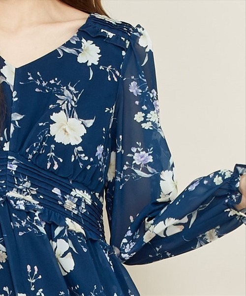 WILLSELECTION（ウィルセレクション）の「ボタニカルハイウエストフレアワンピース（ワンピース・レディース・オフホワイト/グリーン/ネイビー・MEDIUM）」の15枚目の写真