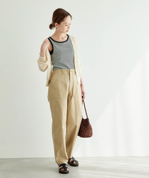 ROPE' PICNIC（ロペピクニック）の「【WEB限定36サイズ/ブラック】バックサテンベイカーパンツ（その他パンツ・レディース・ベージュ/ブラック/カーキ/ベージュ系その他2・36/40/38）」の11枚目の写真