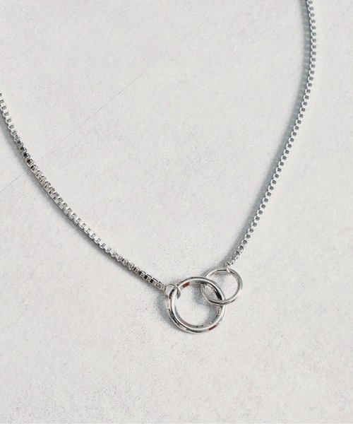 CPCM（シーピーシーエム）の「アソートモチーフチェーンネックレス（ネックレス・メンズ・ホワイト/シルバー/ゴールド/シルバー系その他/ブラック/シルバー系その他7/シルバー系その他5/シルバー系その他2・FREE）」の5枚目の写真