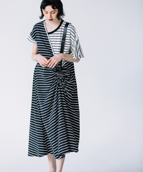 AULA AILA(アウラアイラ)の「ワンショルダードローストリングドレス(ドレス・レディース・ブラック/グリーン/マルチ・0)」の5枚目の写真