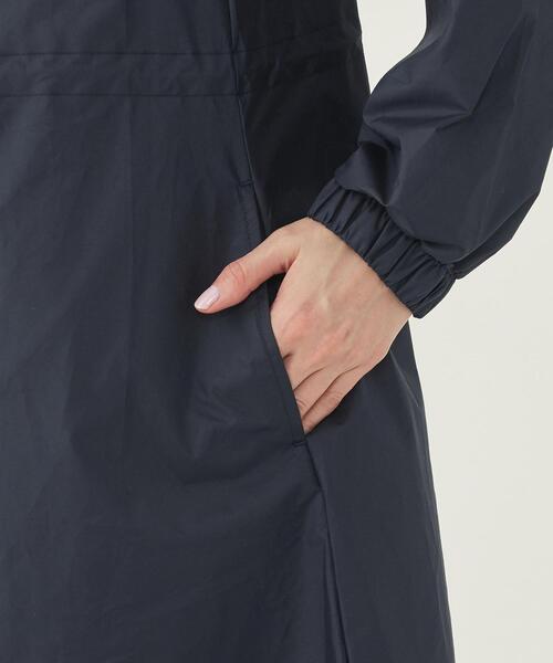 green label relaxing（グリーンレーベルリラクシング）の「モッズレインコート（レインコート/ポンチョ・レディース・ベージュ/ネイビー・FREE）」の6枚目の写真