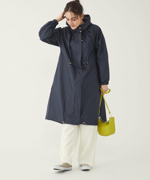 green label relaxing（グリーンレーベルリラクシング）の「モッズレインコート（レインコート/ポンチョ・レディース・ベージュ/ネイビー・FREE）」の9枚目の写真