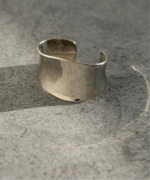 Noble（ノーブル）の「《追加2》【ANTHEM FOR THE SENSES】 バングル◆（バングル/リストバンド・レディース・シルバー/ゴールド・FREE）」の2枚目の写真