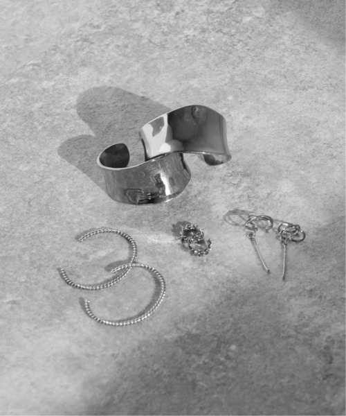 Noble（ノーブル）の「《追加2》【ANTHEM FOR THE SENSES】 バングル◆（バングル/リストバンド・レディース・シルバー/ゴールド・FREE）」の14枚目の写真