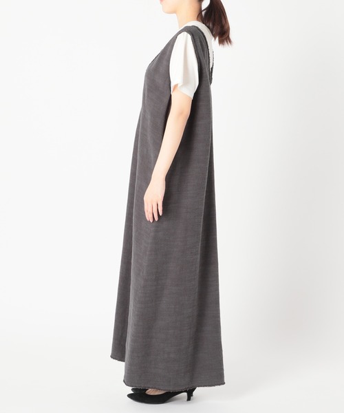 JOURNAL STANDARD relume(ジャーナルスタンダード レリューム)の「リネンコットンカットオフVネックワンピース(ジャンパースカート・レディース・グレー・FREE)」の9枚目の写真