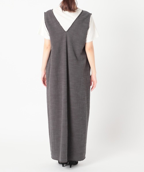 JOURNAL STANDARD relume(ジャーナルスタンダード レリューム)の「リネンコットンカットオフVネックワンピース(ジャンパースカート・レディース・グレー・FREE)」の13枚目の写真
