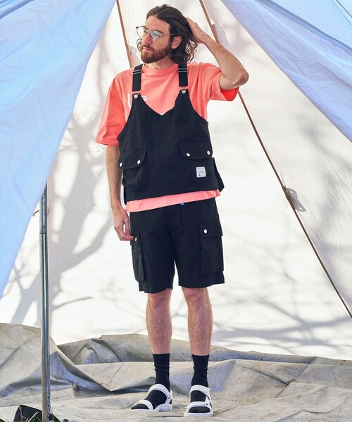 SHARE PARK(シェアパーク)の「【UNISEX】撥水加工 キャンプファイヤーカーゴショーツ(その他パンツ・メンズ・ブラック系/カーキ系/黄土色系・MEDIUM/X-LARGE/LARGE)」の16枚目の写真