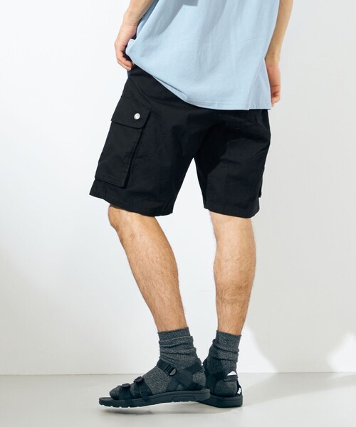 SHARE PARK(シェアパーク)の「【UNISEX】撥水加工 キャンプファイヤーカーゴショーツ(その他パンツ・メンズ・ブラック系/カーキ系/黄土色系・MEDIUM/X-LARGE/LARGE)」の22枚目の写真